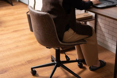 デスクチェア チェア チェアー イス 椅子 いす おしゃれ かわいい カフェ風 シンプル モダン ナチュラル デザイン 座り心地 オフィスチェア 勉強 レトロ ヴィンテージ オフィス 北欧風