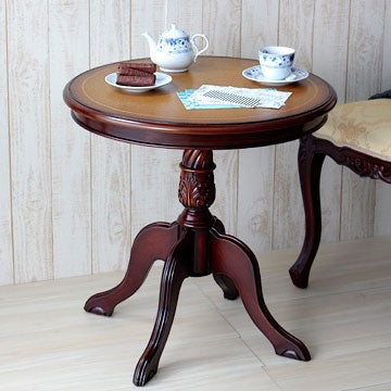コーヒーテーブル アンティーク調家具 ヴィンテージ 古き良き時代 アンティークデザイン エレガント こだわり おしゃれな猫脚 ラグジュアリー 高級感ゆったり空間 贅沢 カフェテーブル テーブル